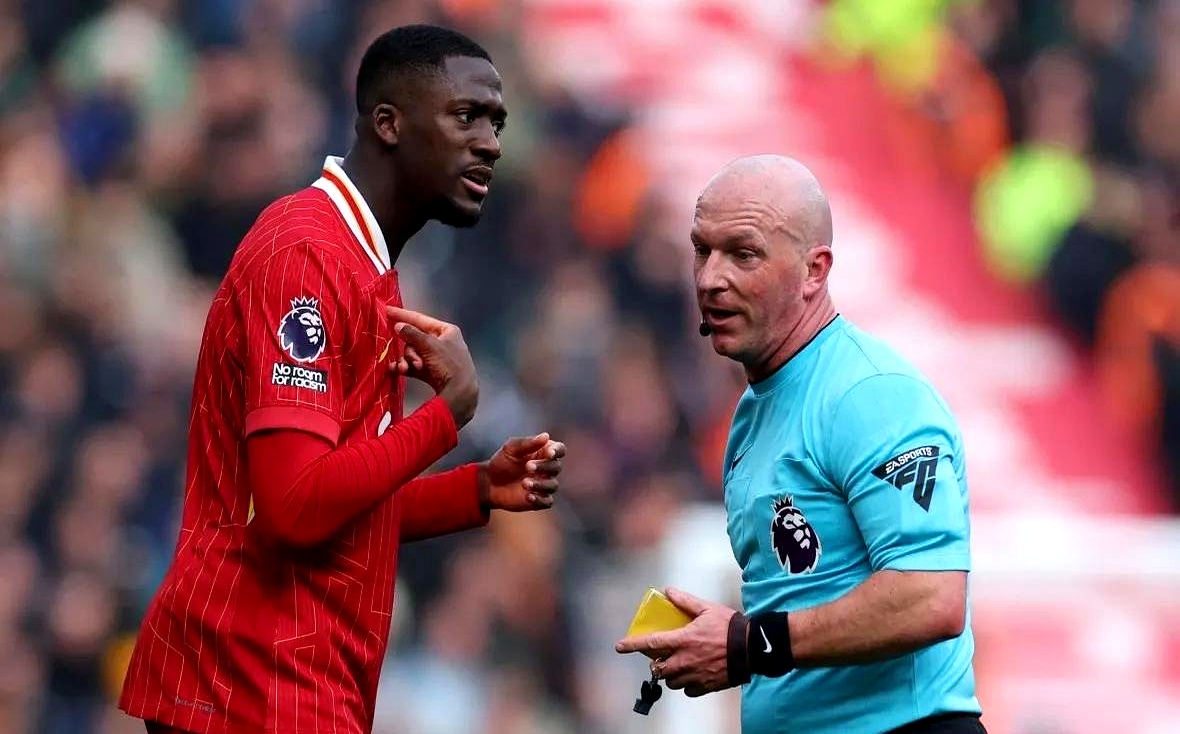 转会期国王杯传出新动向，那不勒斯回应争议，管理层表态：引发热议，球队文化再被提及的简单介绍