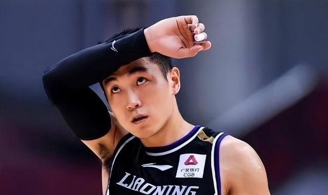 清晨体能课后；浙江队临场应变备战全明星赛；质疑声仍在；数据趋势出现新变化的简单介绍